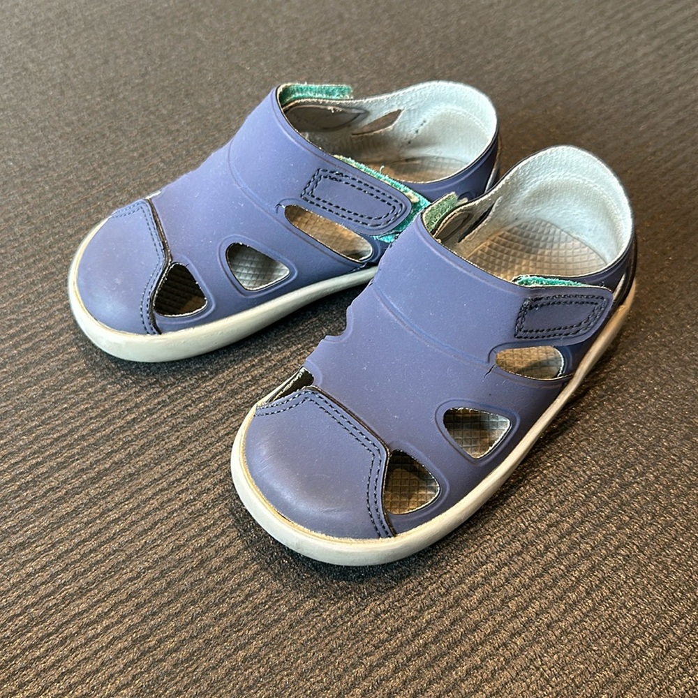Ten Little Sandals Navy Blue Size 6.5 toddler